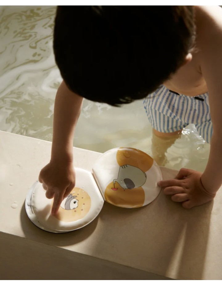 LIVRE DE BAIN WAYLON CIRCUS MAGIC WATER BOOK - JEU DE BAIN - LIEWOOD