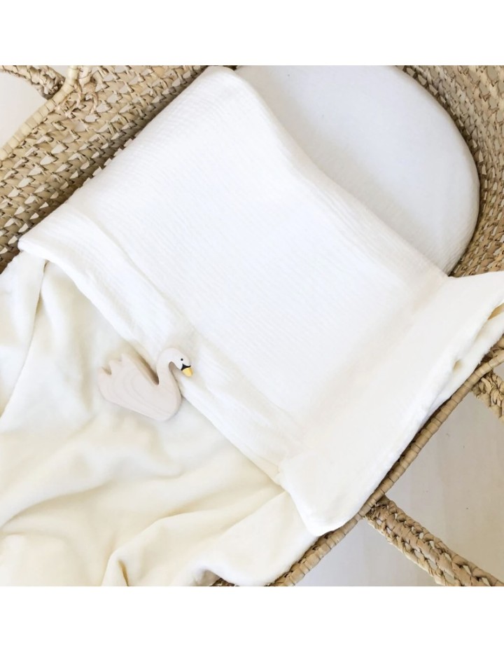 couverture naissance blanche - linge de lit bébé - LES JULIETTES