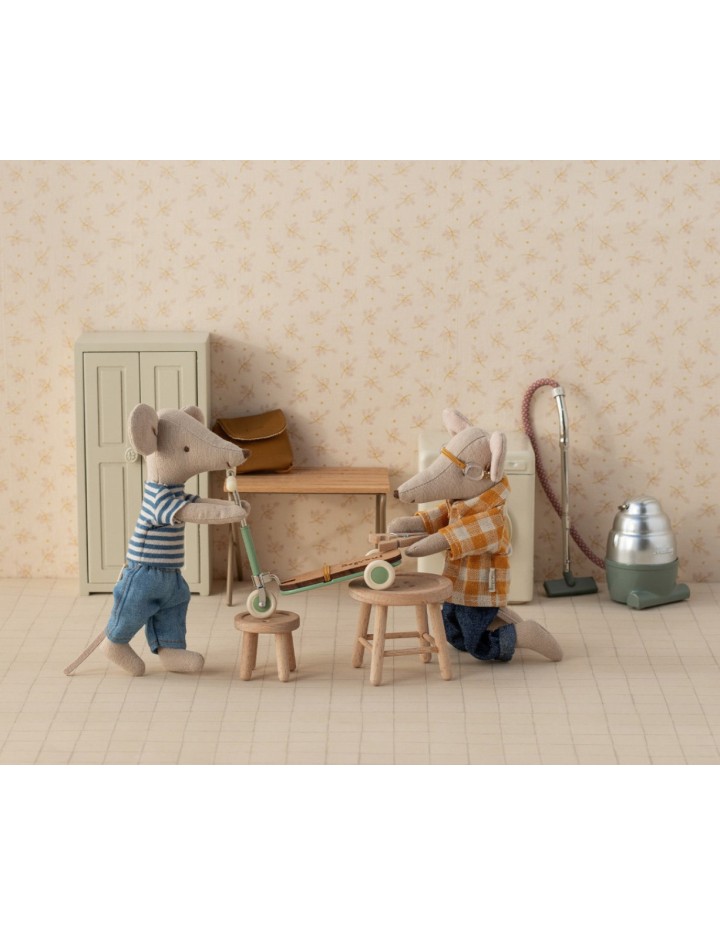 I - LOUIMAX souris grand frère