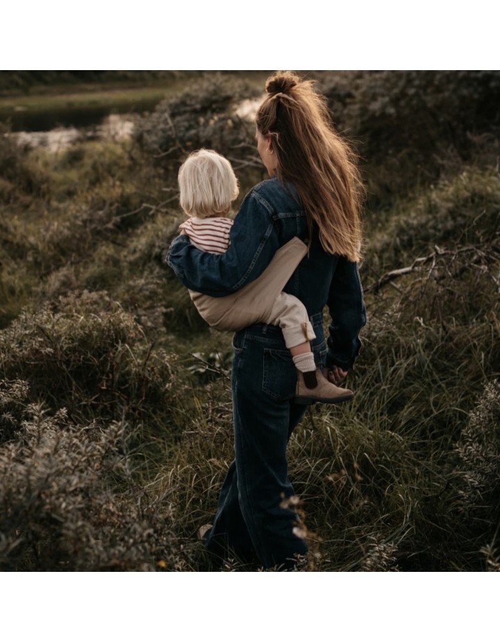 Porte-bébé Wildride Beige – Confort & liberté | Portage 9 mois à 4 ans
