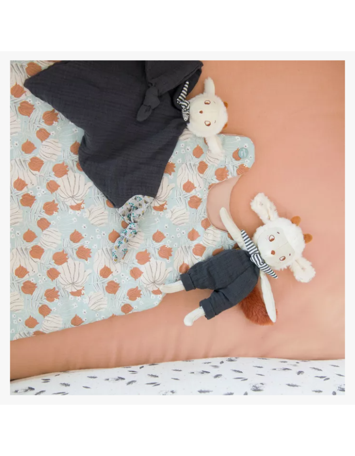 POUPEE MOUTON NUAGE APRES LA PLUIE