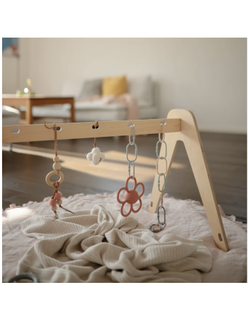 Mushie Daisy Rattle & Teether – Anneau de dentition & hochet bébé 3 mois+