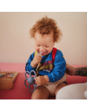 Hochet et anneau de dentition Daisy Mushie – silicone sûr bébé