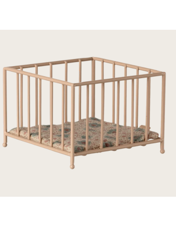 Parc Maileg My – Rose pour jouets – Accessoire maison de poupée