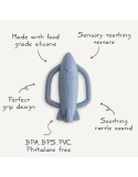 Hochet dentition bébé Mushie silicone – Jouet d’éveil