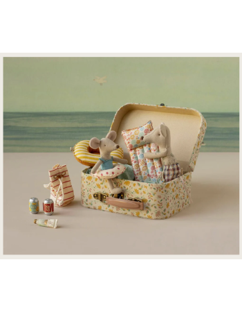 Souris Papa plage Maileg – matelas gonflable fleur jouet enfant