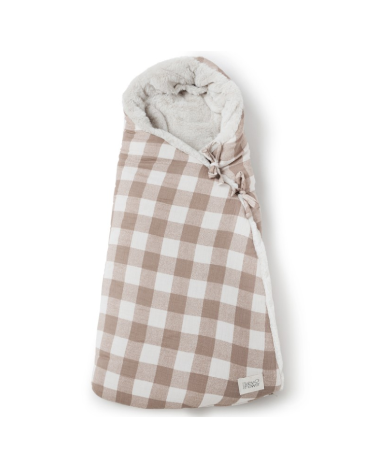 Nid d’ange polair Vichy Caramel – Douceur & chaleur bébé | Babyshower