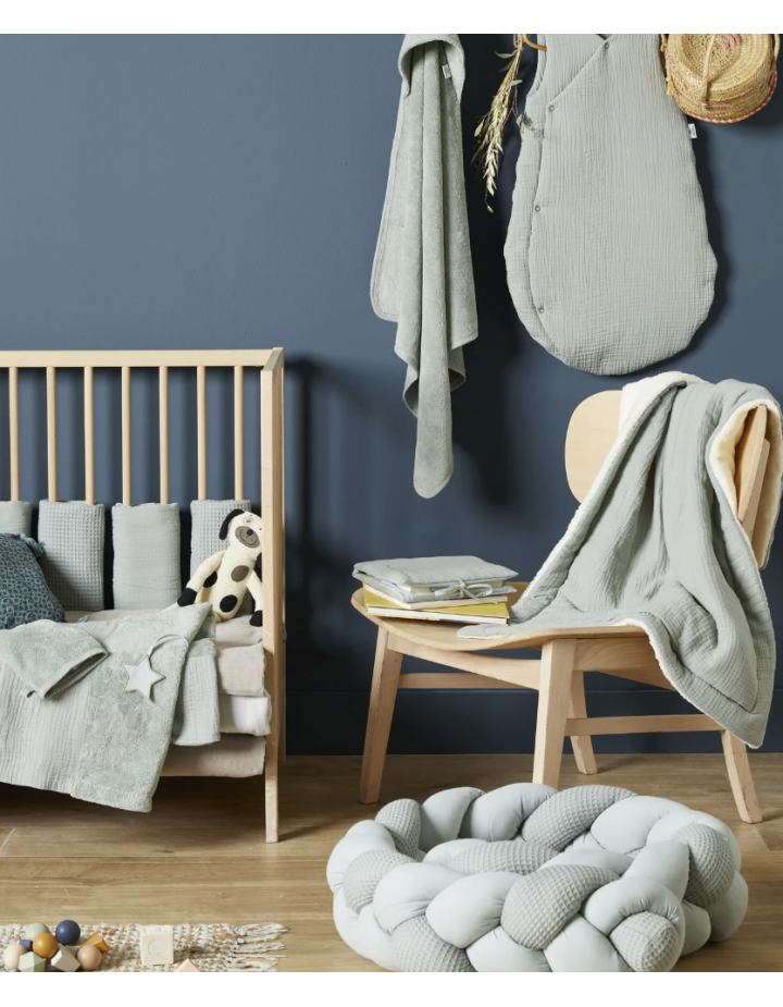 Bavoir bandana réversible vert de gris – BB&Co | Bambou ultra doux bébé