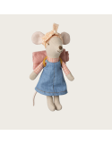 Souris randonneuse Maileg grande sœur – jouet aventure enfant