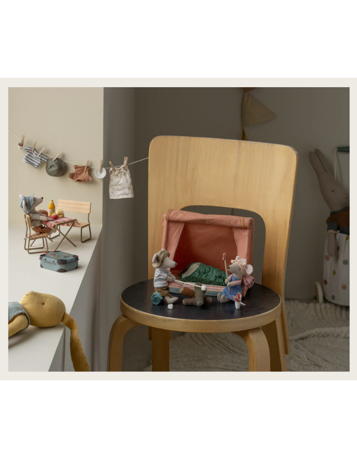 Souris randonneuse Maileg grande sœur – jouet aventure enfant