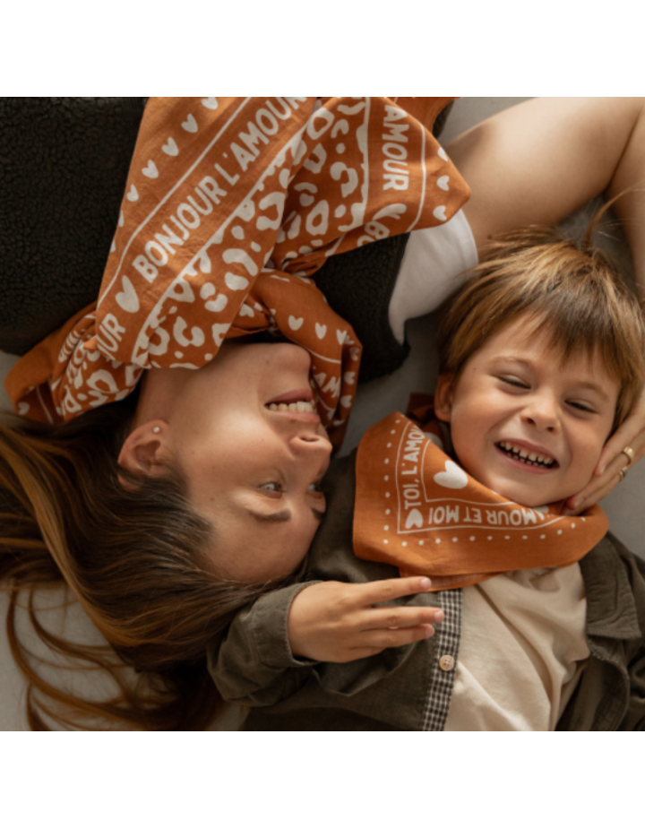 Foulard marron blanc Atelier Wagram – Foulard coton tendance enfant maman