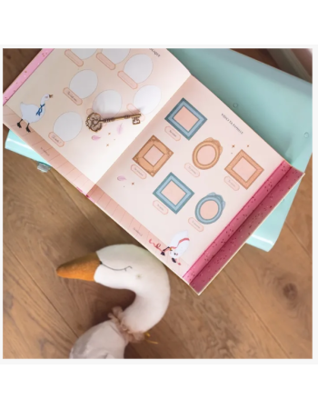 Livre de Naissance La Petite École de Danse – Moulin Roty