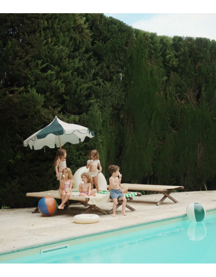 Ballon de Plage Green Stripe Konges Sløjd | Jeux Extérieur