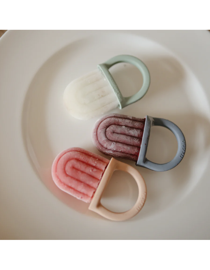 Toddler Ice Pop Tray Mushie | Moule glace bébé silicone alimentaire