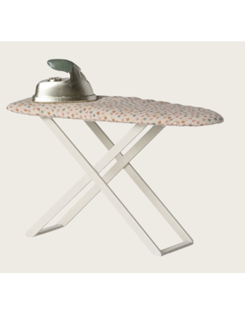 Fer et Table à Repasser Souris Maileg | Accessoire maison miniature
