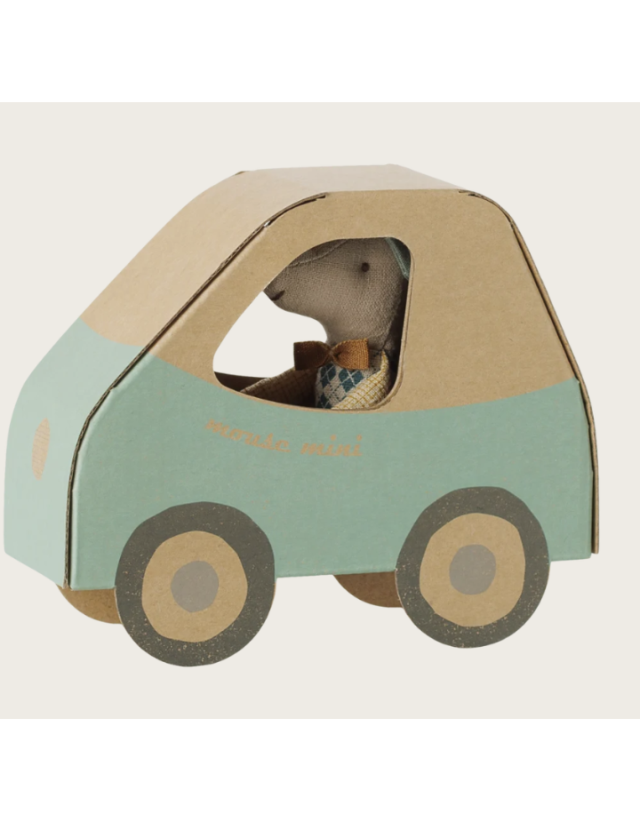 Souris au volant Maileg Petit frère – 10 cm