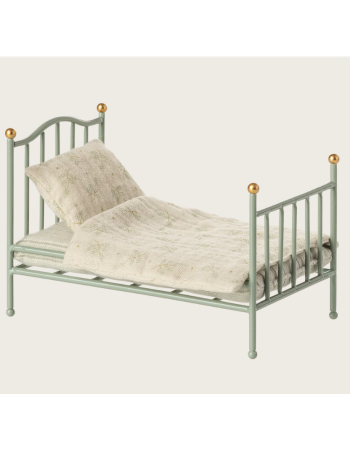 Lit simple vintage Maileg pour souris – Menthe